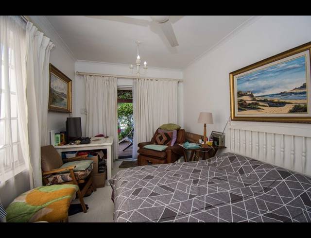1 BEDROOM PROPERTY TO RENT IN BRIZA